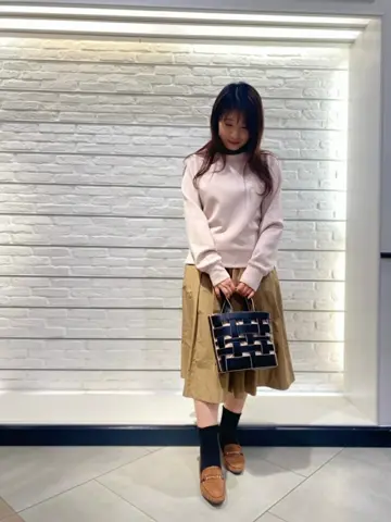 組曲 スタッフ コーディネート画像