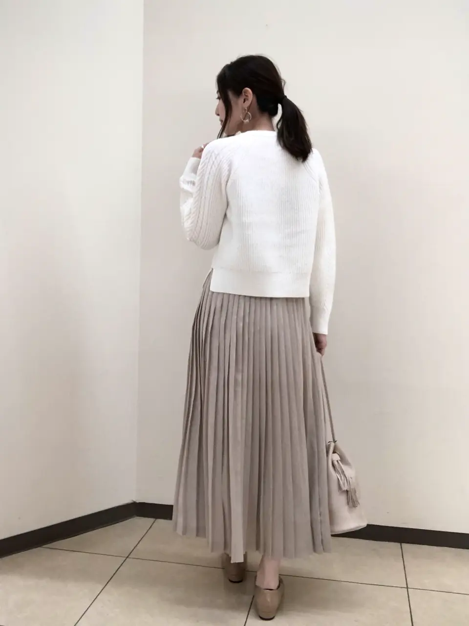 組曲 岩田 コーディネート画像