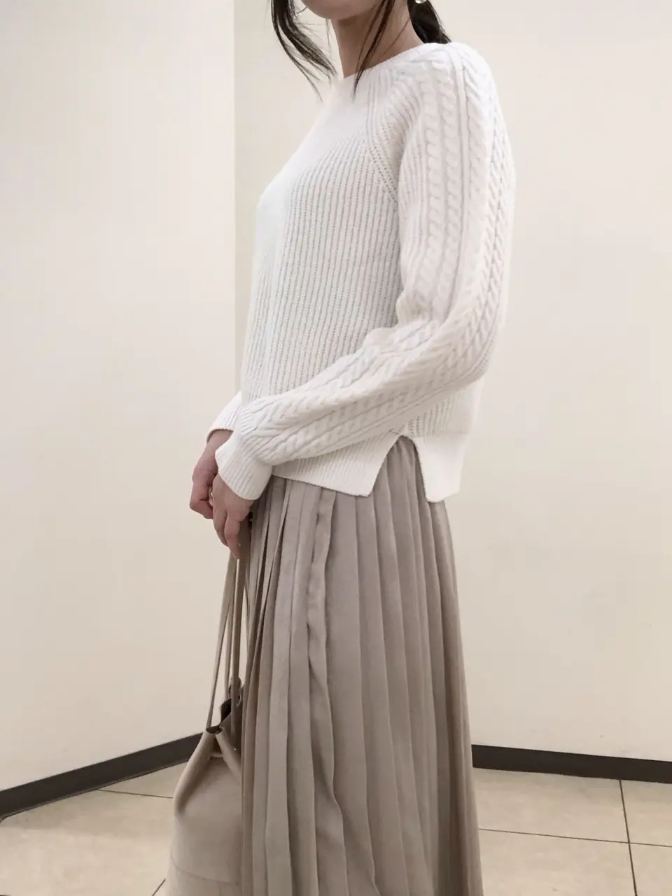 組曲 岩田 コーディネート画像