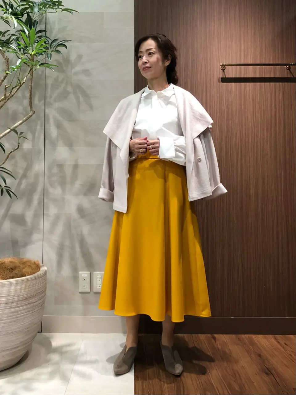 組曲 スタッフ コーディネート画像