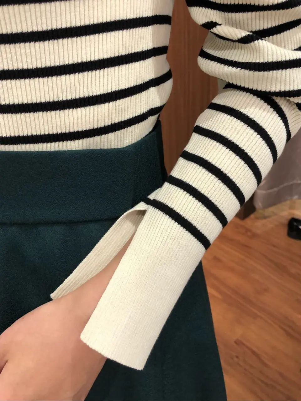 組曲 スタッフ コーディネート画像