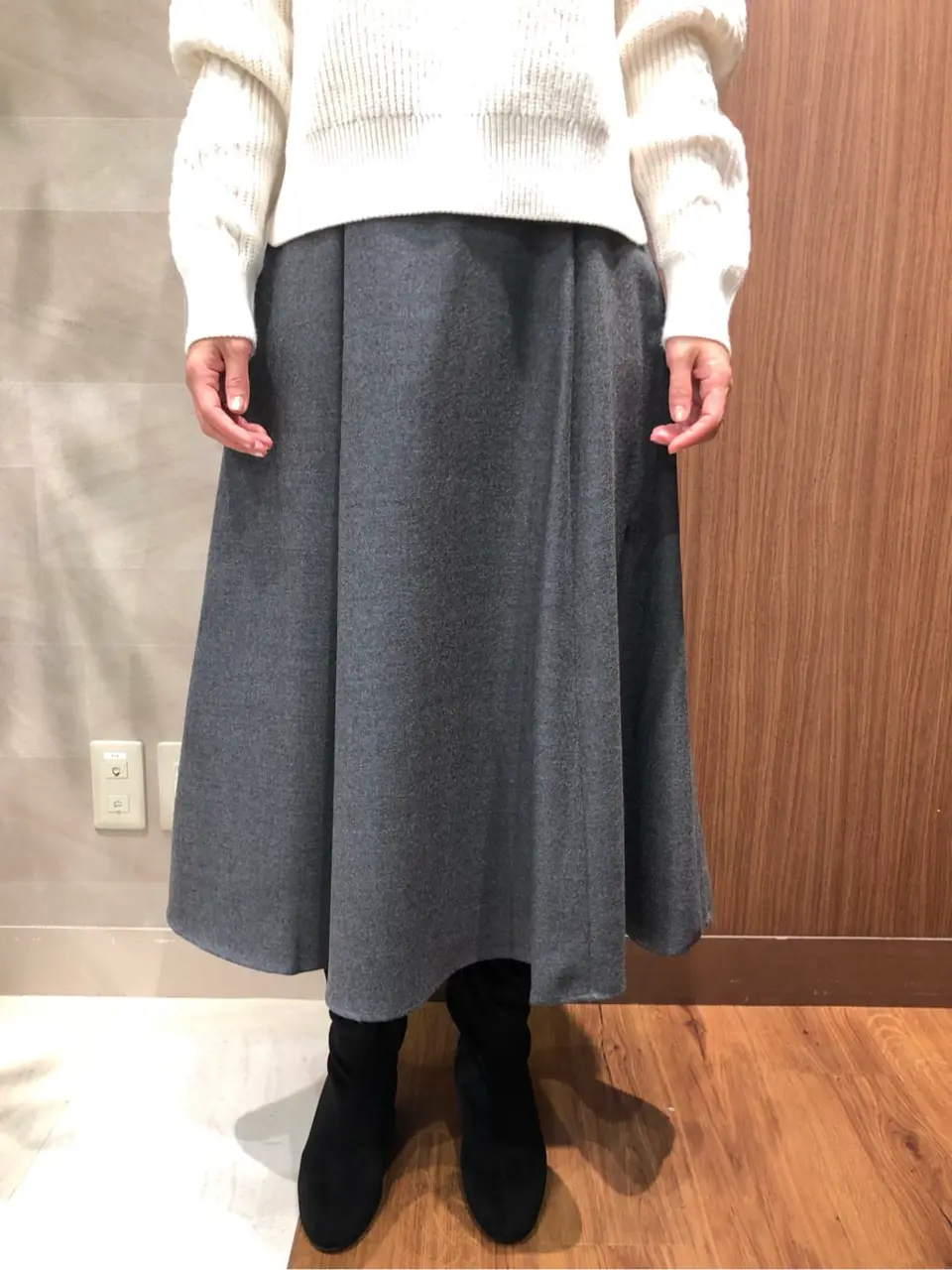 組曲 スタッフ コーディネート画像