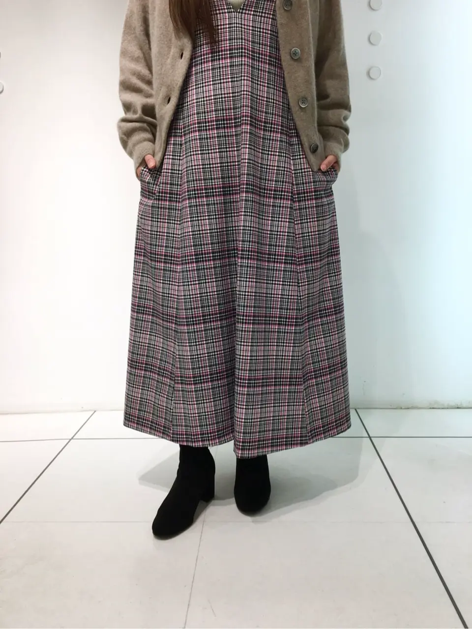 組曲 スタッフ コーディネート画像