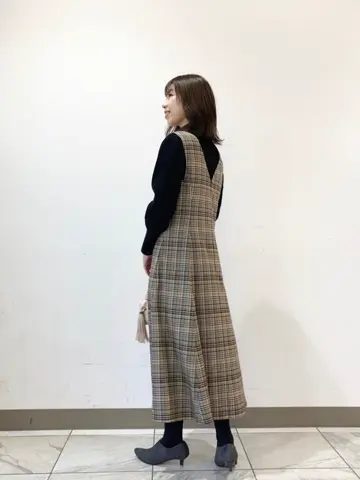 組曲 スタッフ コーディネート画像