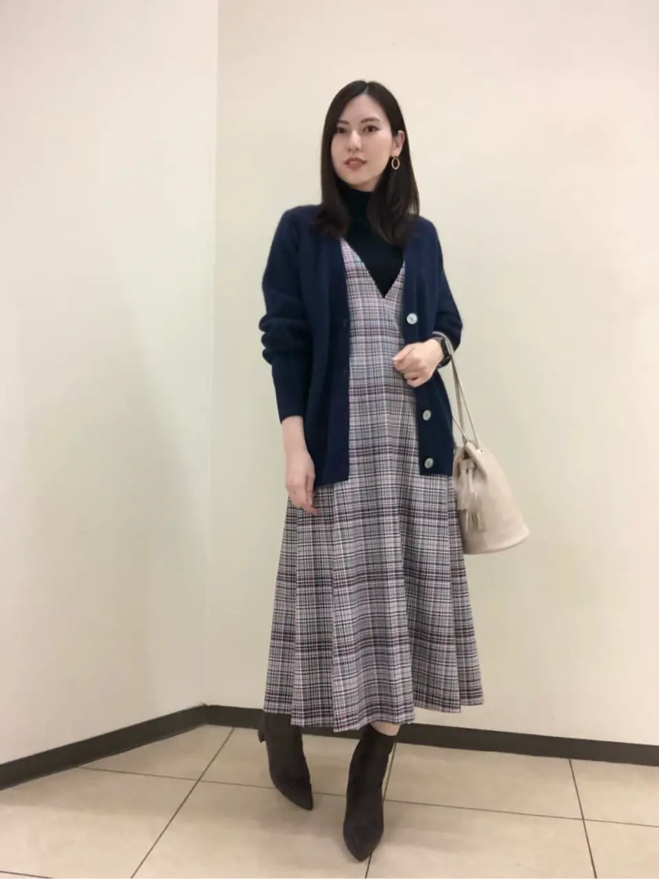 組曲 岩田 コーディネート画像