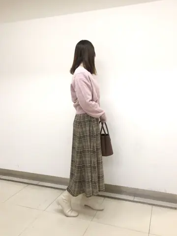 組曲 スタッフ コーディネート画像