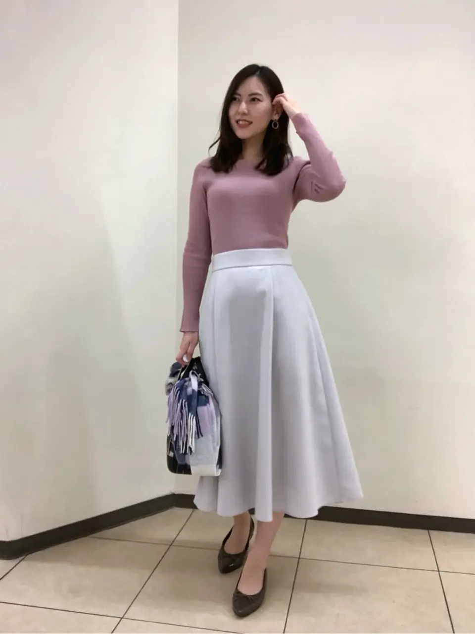 組曲 岩田 コーディネート画像