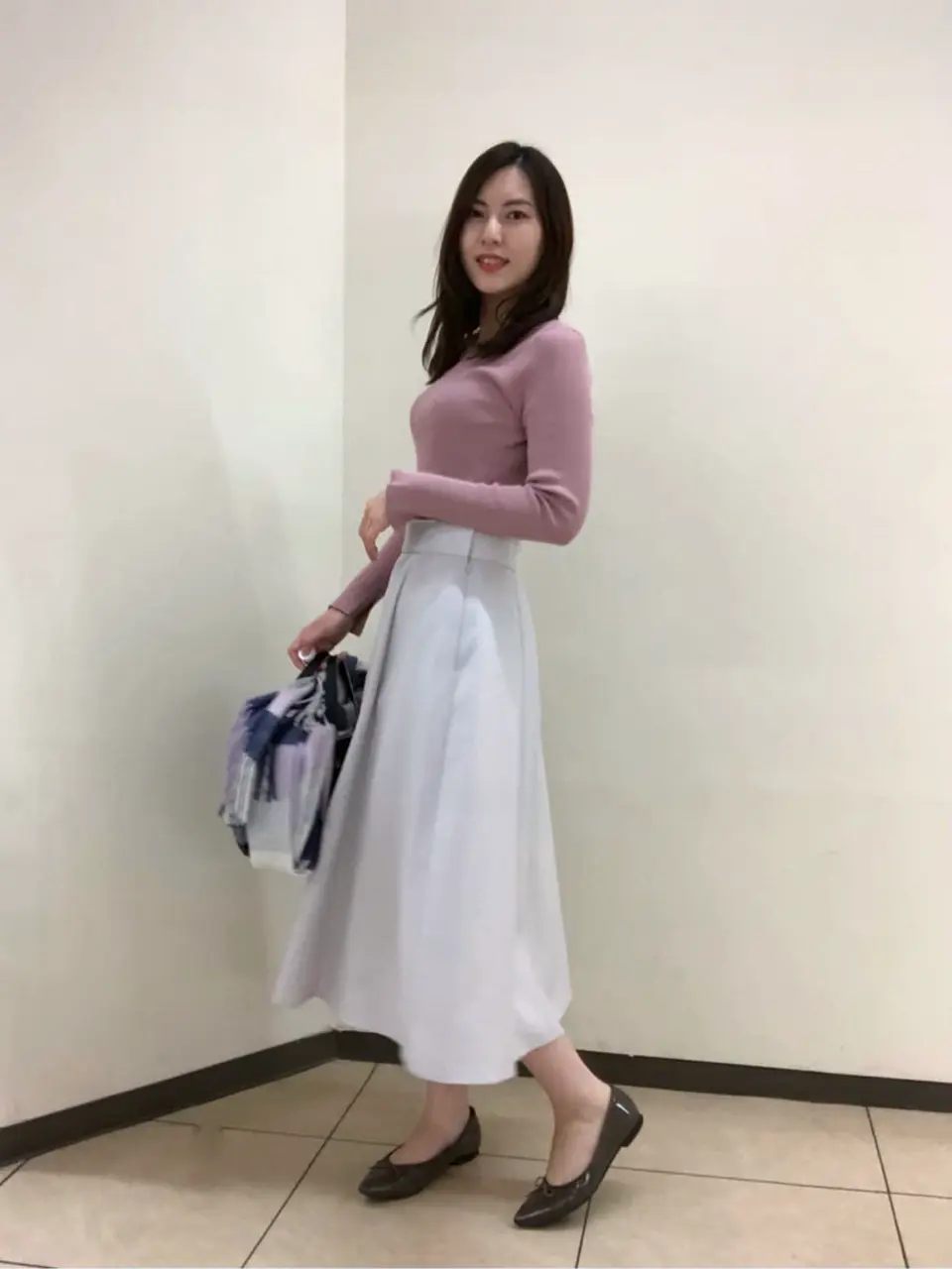 組曲 岩田 コーディネート画像