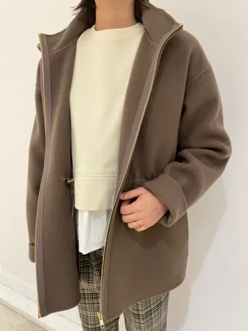 組曲 井上 コーディネート画像