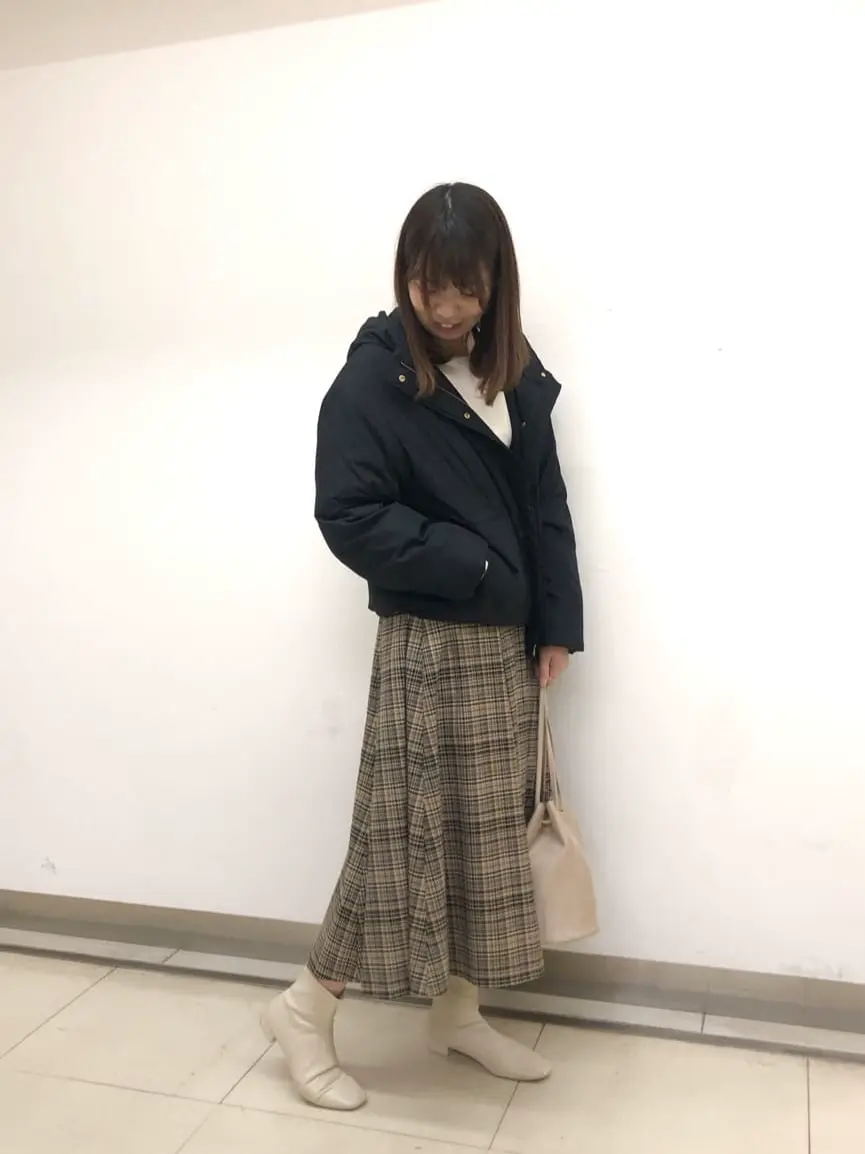 組曲 スタッフ コーディネート画像