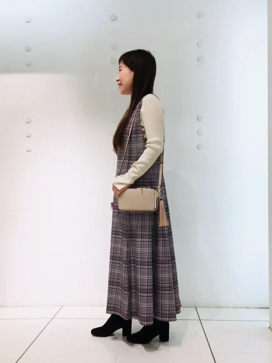 組曲 スタッフ コーディネート画像