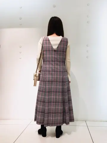 組曲 スタッフ コーディネート画像