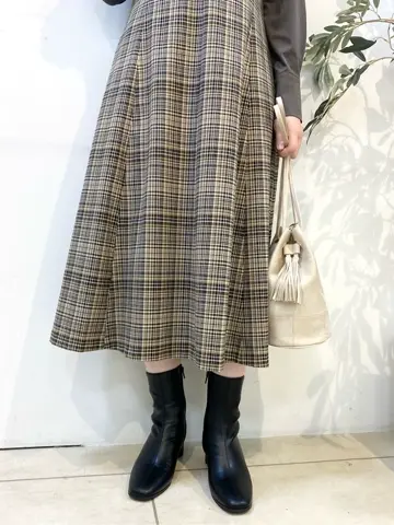 組曲 松田 コーディネート画像