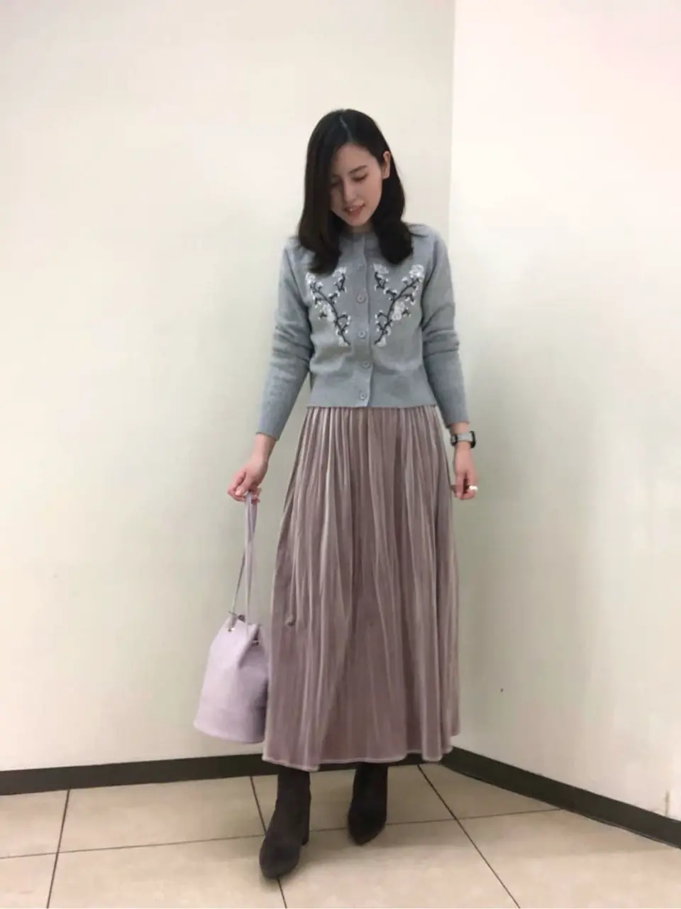 組曲 岩田 コーディネート画像