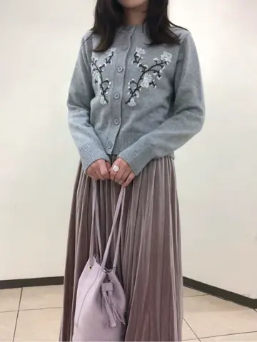 組曲 岩田 コーディネート画像