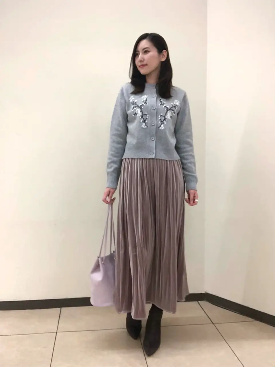 組曲 岩田 コーディネート画像