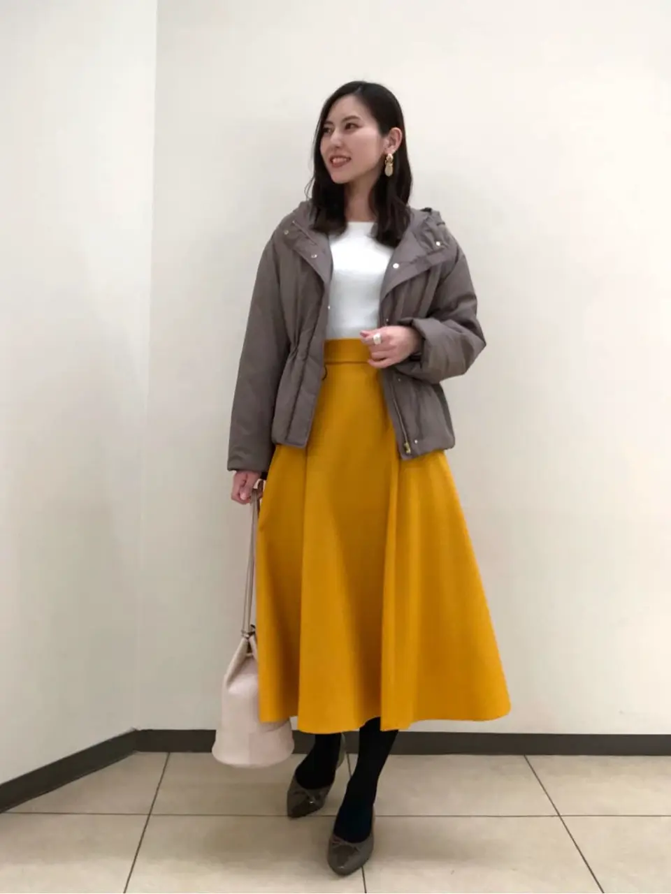 組曲 岩田 コーディネート画像