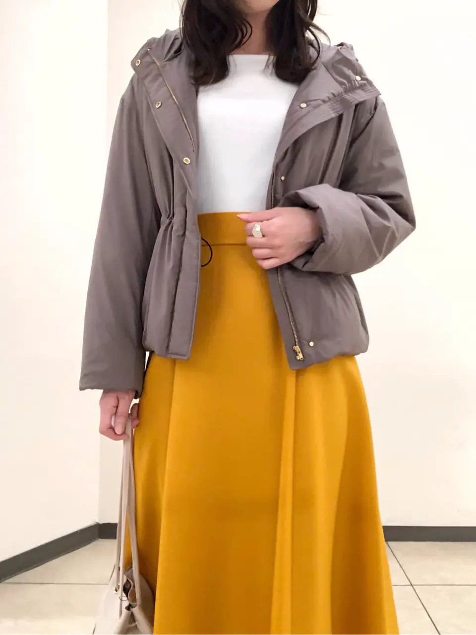 組曲 岩田 コーディネート画像