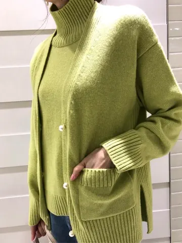 組曲 スタッフ コーディネート画像