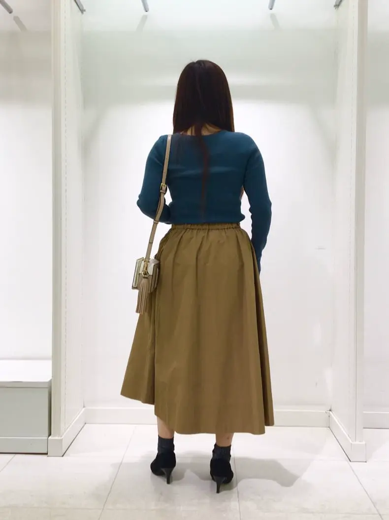 組曲 スタッフ コーディネート画像