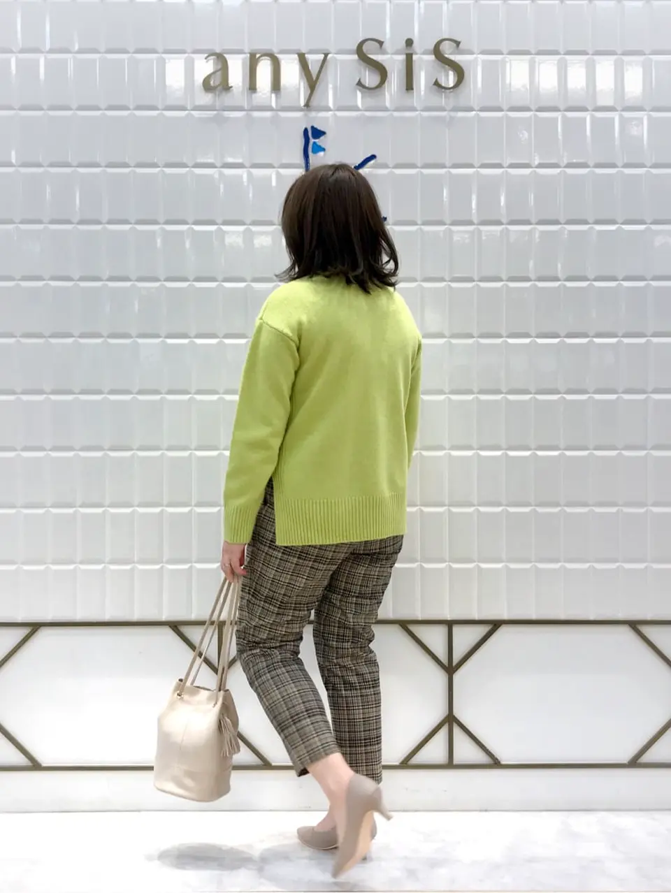 組曲 中山 コーディネート画像