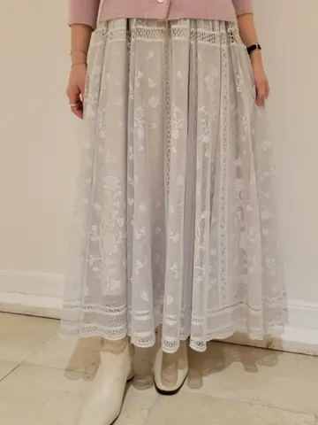 組曲 井上 コーディネート画像