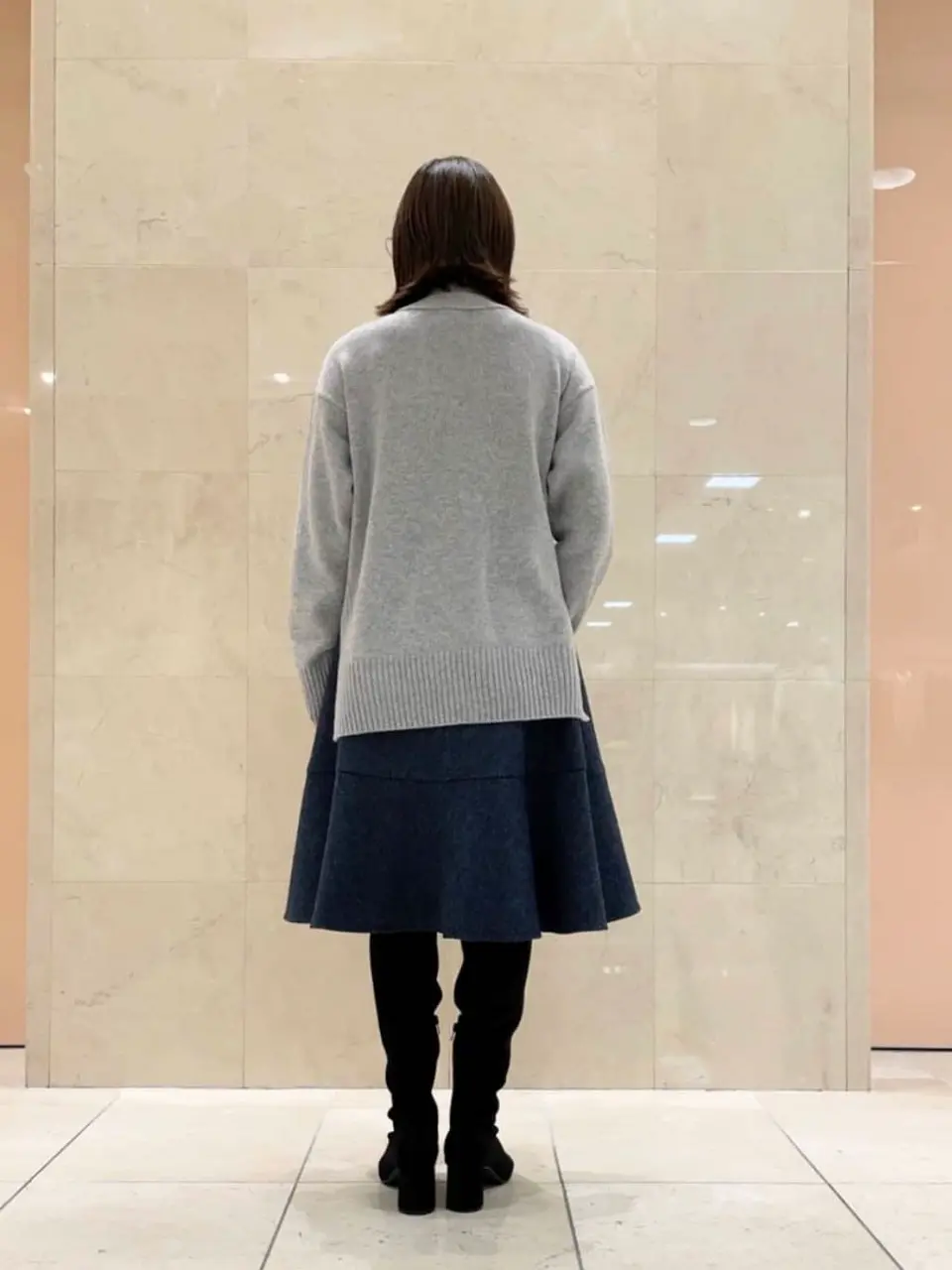 組曲 井上 コーディネート画像