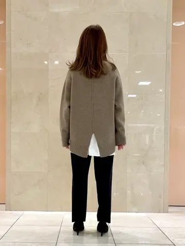 組曲 井上 コーディネート画像