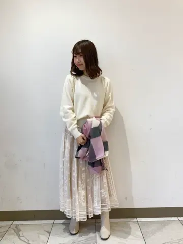 組曲 スタッフ コーディネート画像