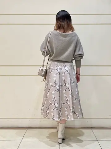 組曲 SAKAI コーディネート画像