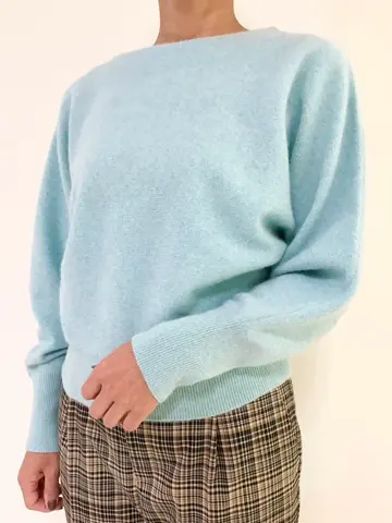 組曲 三木 コーディネート画像