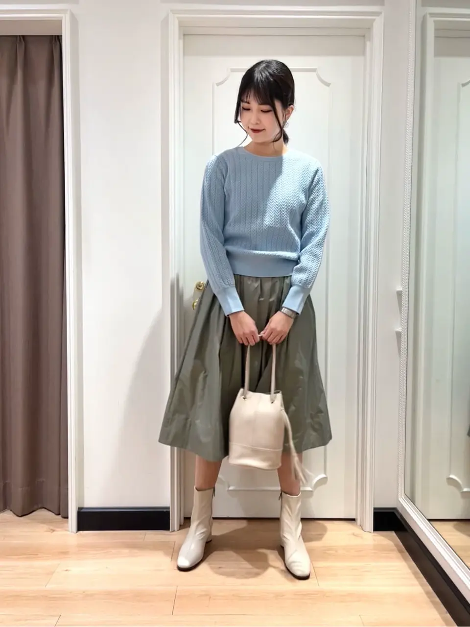  スタッフ コーディネート画像