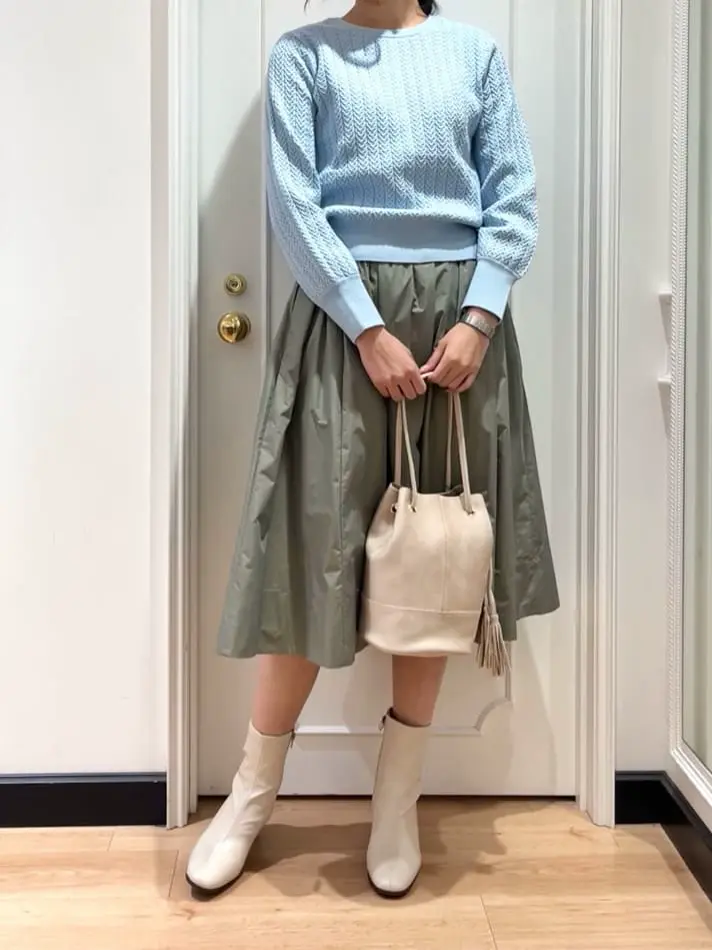 組曲 スタッフ コーディネート画像