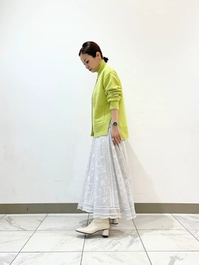 組曲 豊島 コーディネート画像