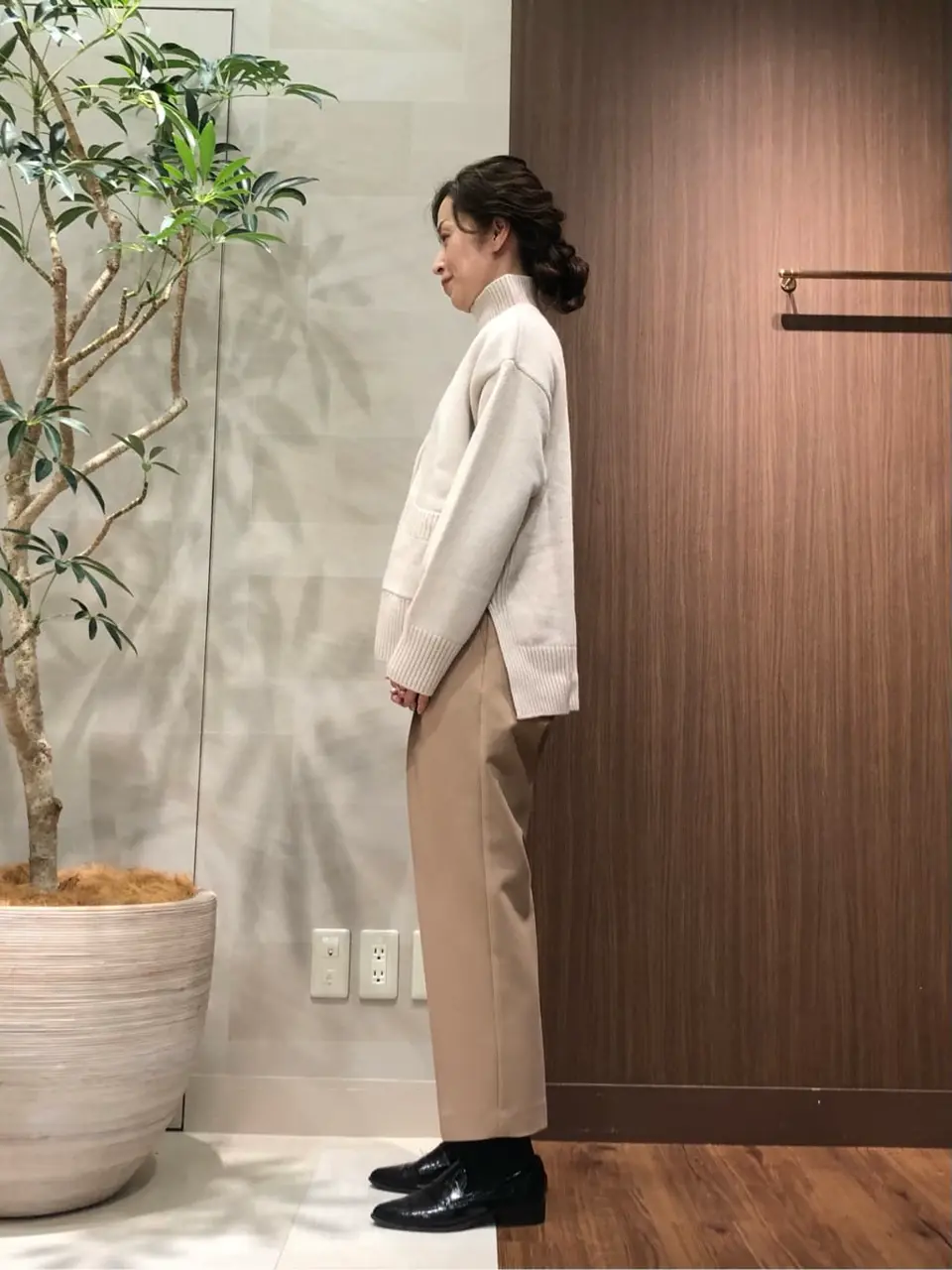 組曲 スタッフ コーディネート画像