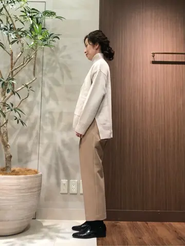 組曲 スタッフ コーディネート画像