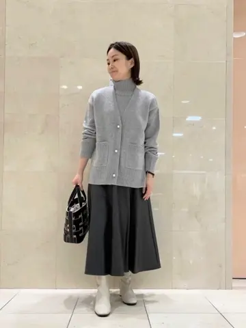 組曲 井上 コーディネート画像