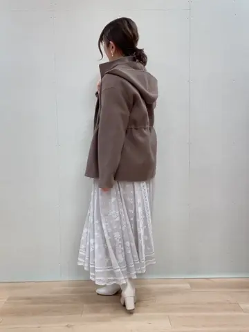 組曲 宮本 コーディネート画像