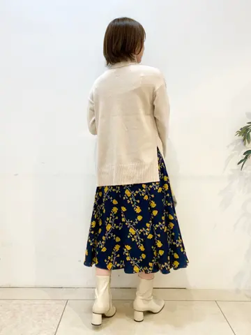 組曲 石井 コーディネート画像