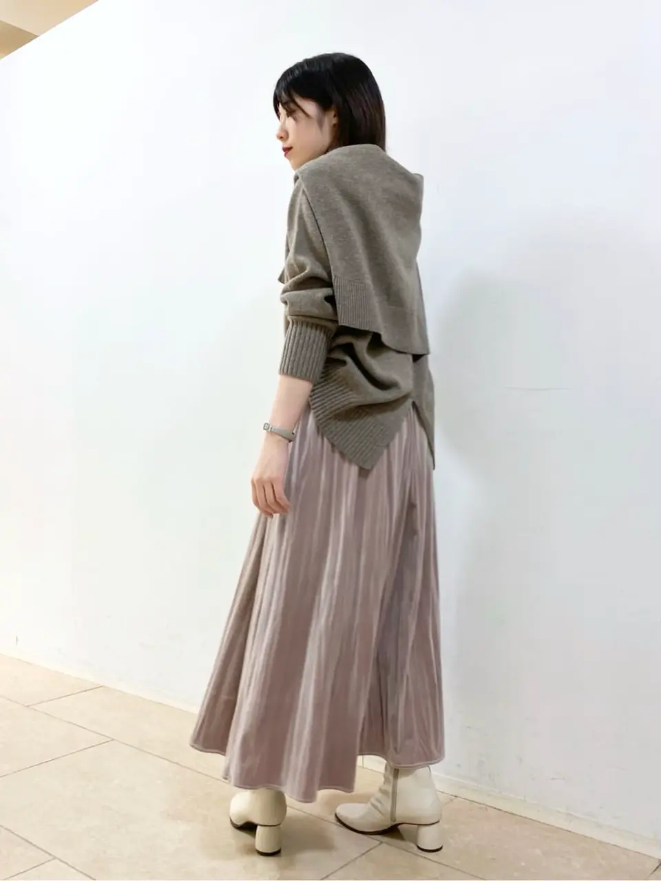 組曲 松田 コーディネート画像