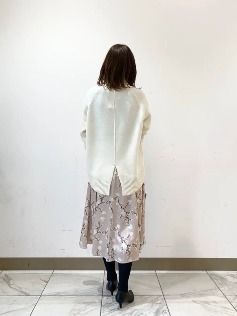 組曲 スタッフ コーディネート画像