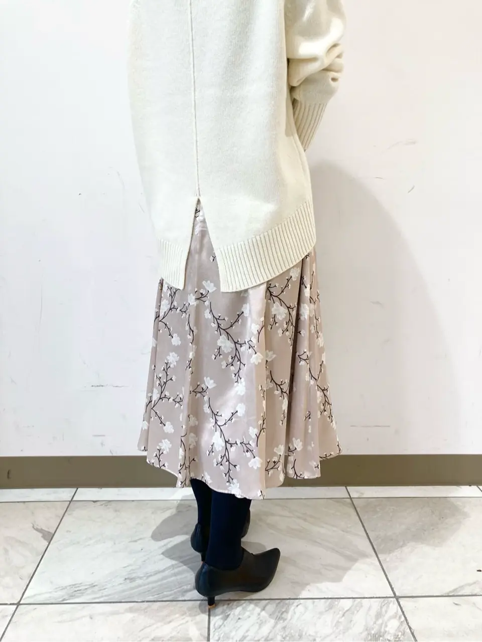 組曲 スタッフ コーディネート画像