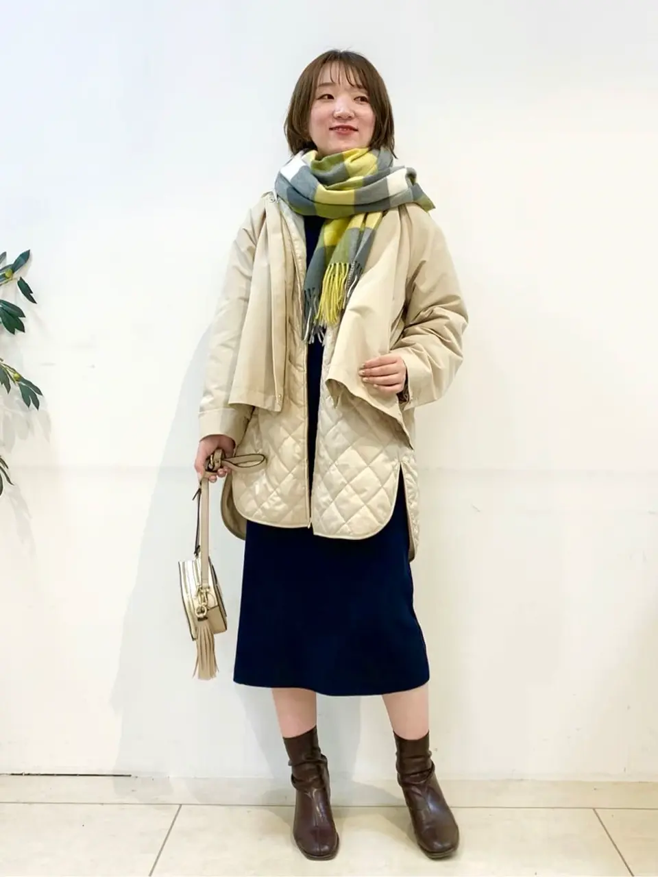 組曲 石井 コーディネート画像