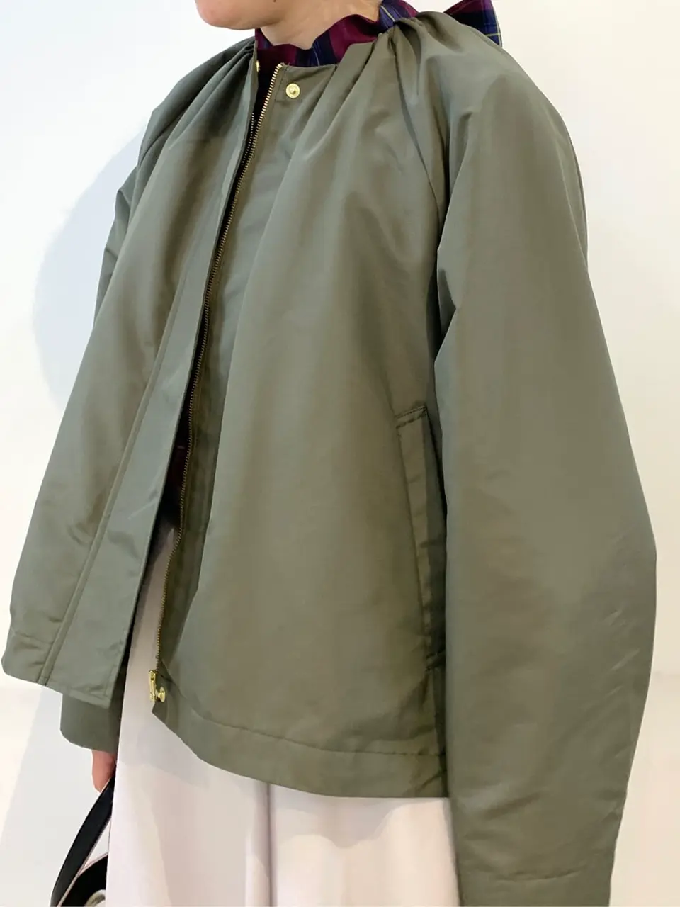 組曲 石井 コーディネート画像