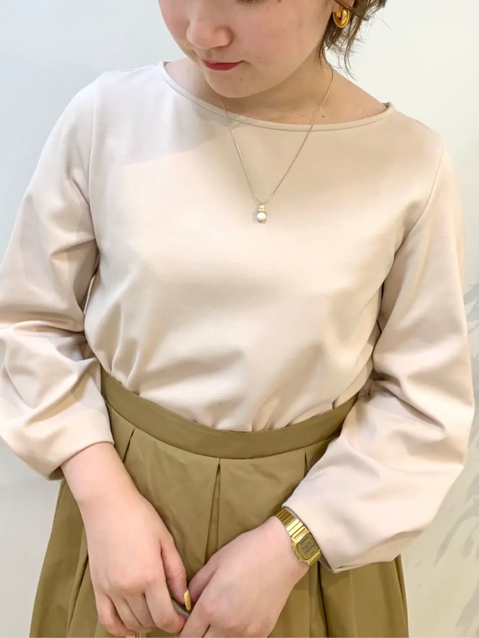 組曲 石井 コーディネート画像