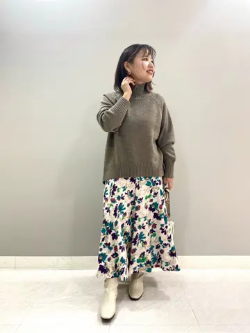 組曲 KATO コーディネート画像