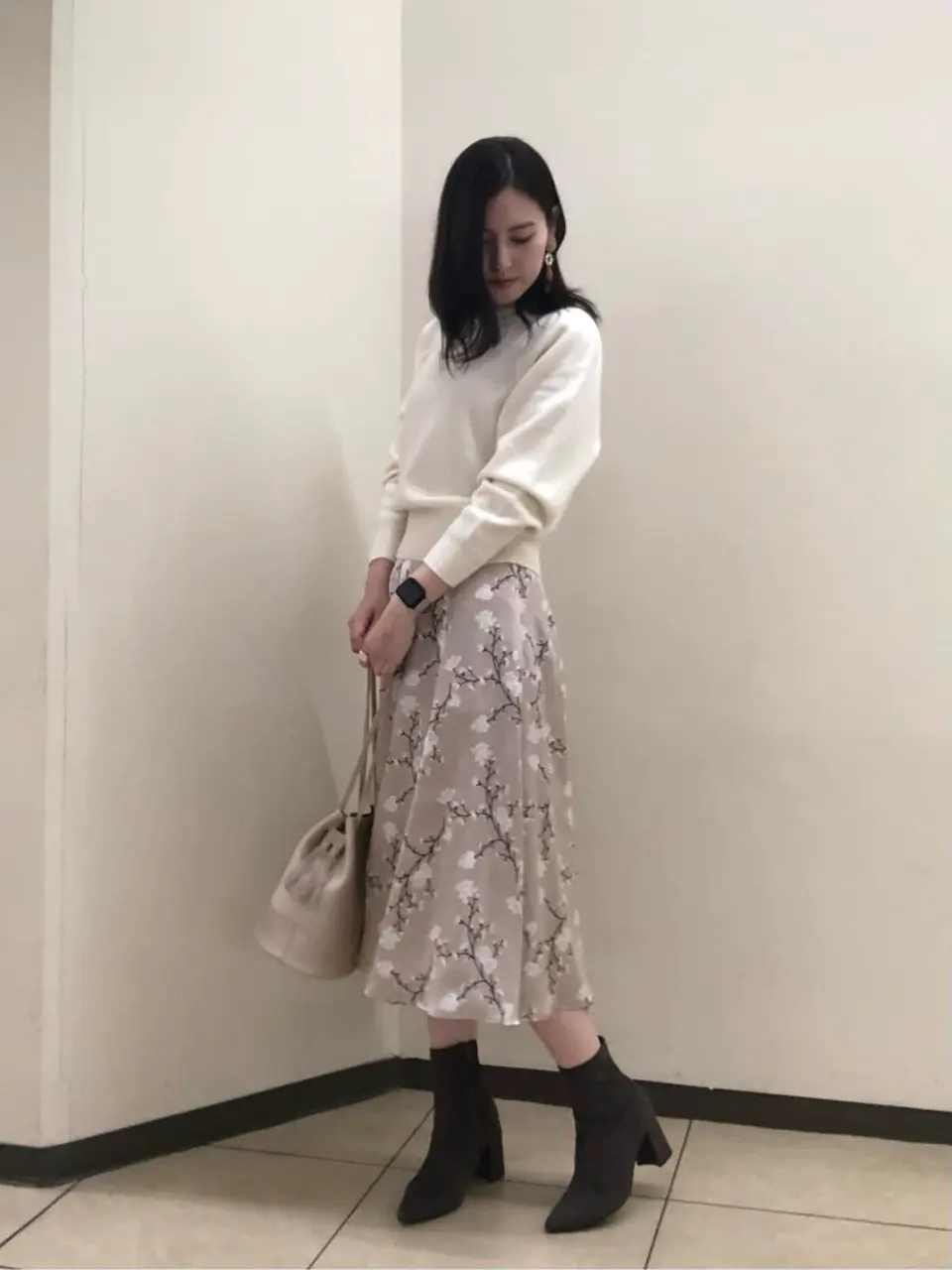 組曲 岩田 コーディネート画像