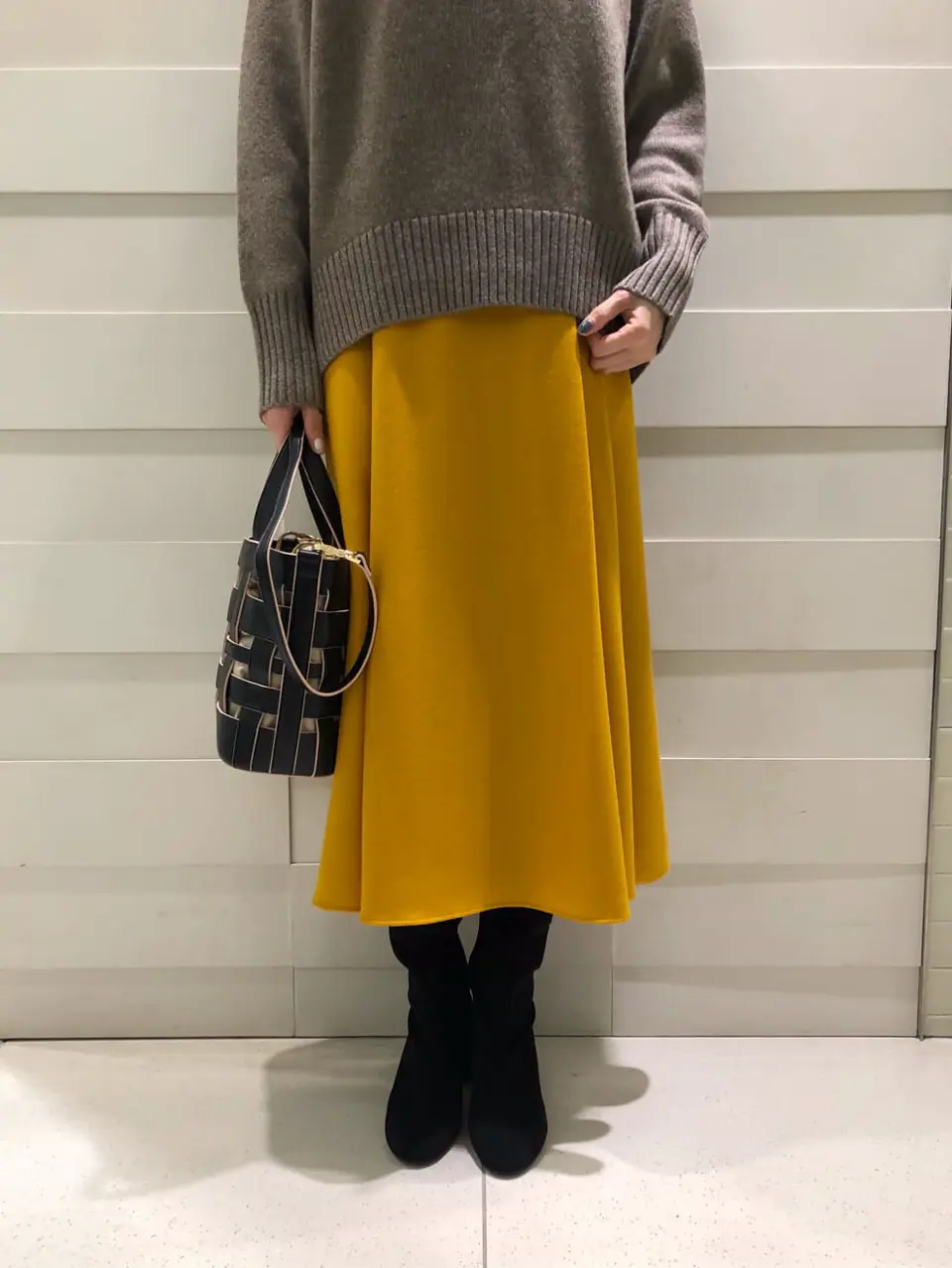 組曲 スタッフ コーディネート画像