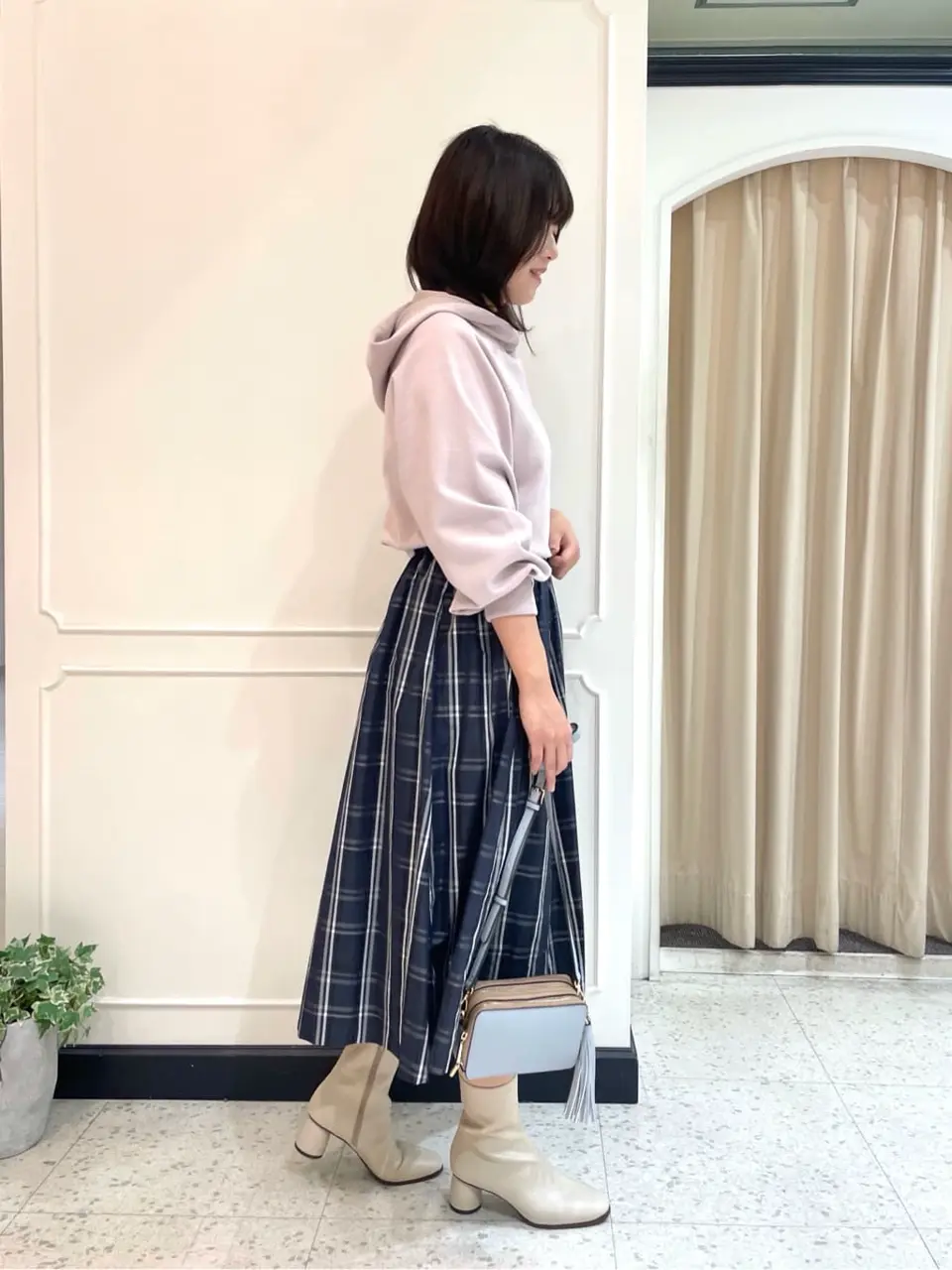 組曲 スタッフ コーディネート画像