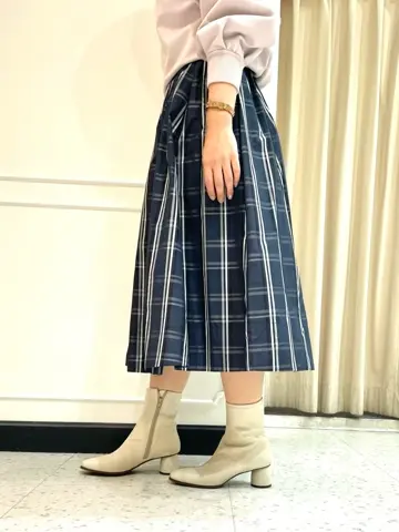 組曲 スタッフ コーディネート画像